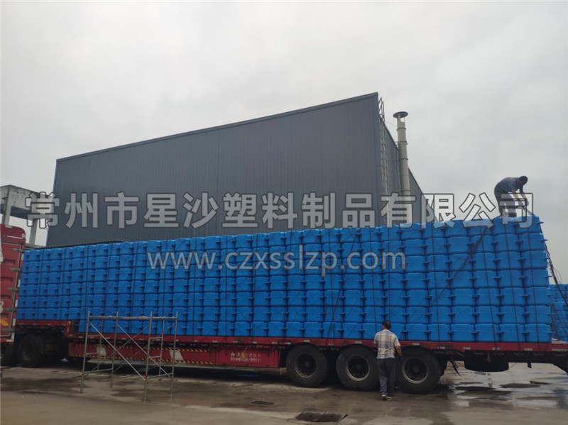 450平浮筒发往山东省滨州市应用于某水库码头浮桥工程9