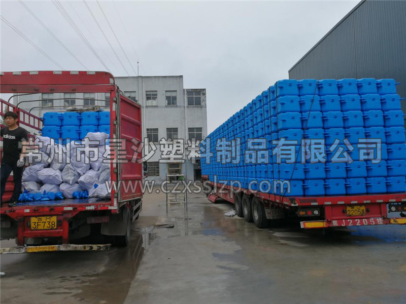 450平浮筒发往山东省滨州市应用于某水库码头浮桥工程11