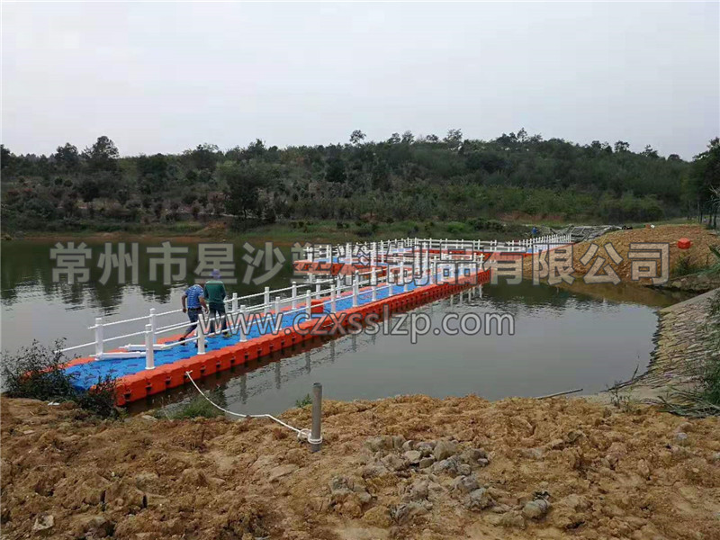 常州市星沙塑料制品有限公司客户案例-南京溧水浮桥4
