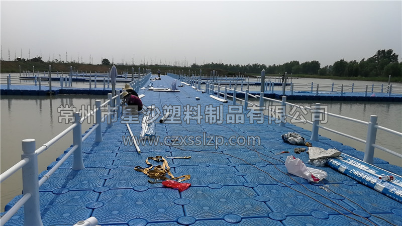 常州市星沙塑料制品有限公司客户案例-安徽亳州水上平台7