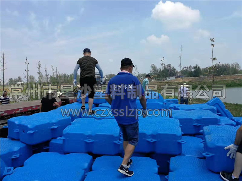 常州市星沙塑料制品有限公司客户案例-安徽亳州水上平台9